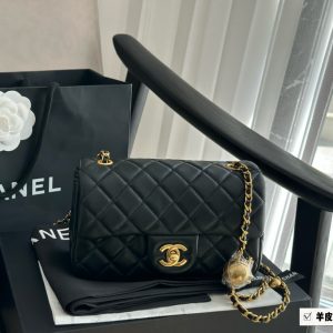 Chanel Golden Ball CF17 Black 20*12cm