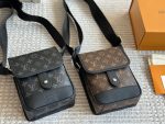 Lv retro camera bag 22*16cm