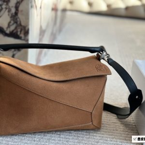 Loewe geometric bag 29*18cm