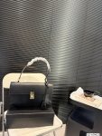 Prada square bag accordion bag size: 32 21