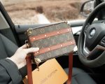 LV crossbody shoulder bag classic presbyopic