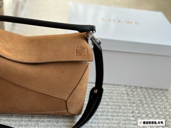 Loewe geometric bag 29*18cm