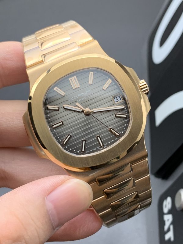 Patek Philippe Nautilus Series Rose Gold Gray Plate