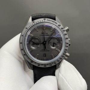 Omega Speedmaster Jet Black 44mm