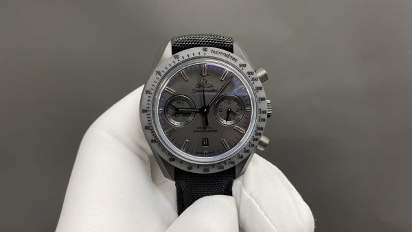 Omega Speedmaster Jet Black 44mm