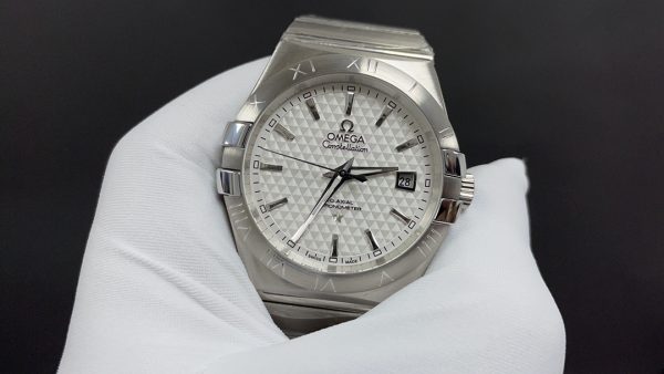 Omega Constellation White 38mm