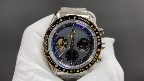 Omega Speedmaster Apollo 11 42mm