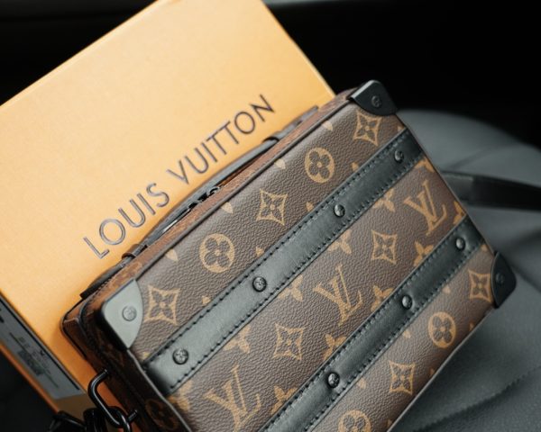 LV crossbody shoulder bag classic presbyopic