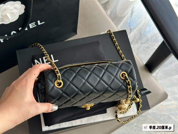 Chanel Golden Ball CF17 Black 20*12cm