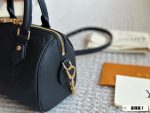 LV SPEEDY M46883 pillow bag crossbody bag 20x14x7.5cm