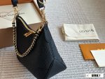 LV vintage croissant bag classic shoulder bag 29*16cm