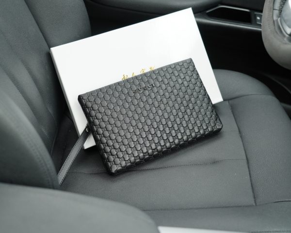 Gucci Men's Clutch Bags