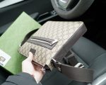 Gucci clutch crossbody shoulder bag