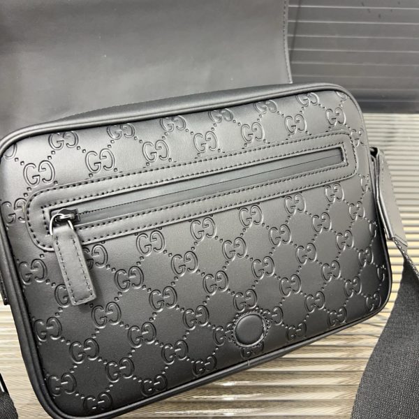 Gucci Embossed Flap Shoulder Bag Messenger Bag Men's Crossbody Bag