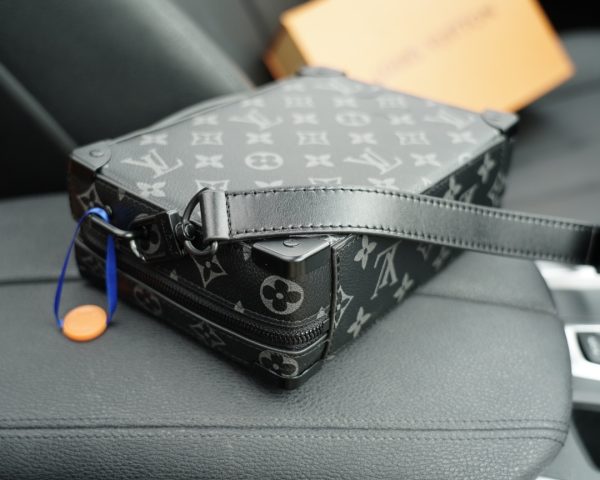 LV crossbody shoulder bag