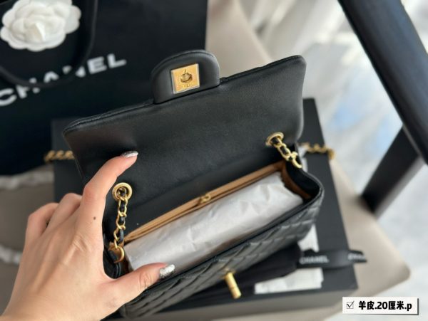 Chanel Golden Ball CF17 Black 20*12cm