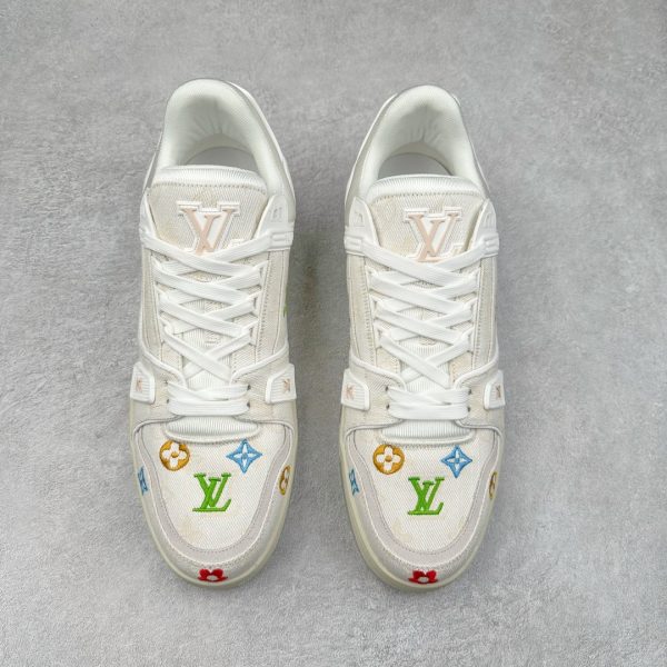 LV Trainer catwalk sneakers3