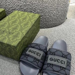 Gucci women's slippers